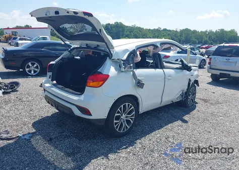 2019 Mitsubishi Outlander Sport 2.0 Es z USA, uszkodzony, nr VIN JA4AR3AU6KU036116